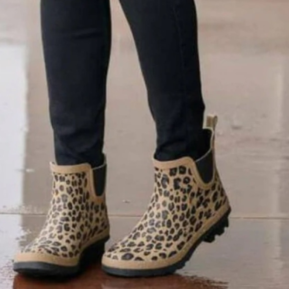 Corkys Leopard Print Winter Boots - Tan and Black